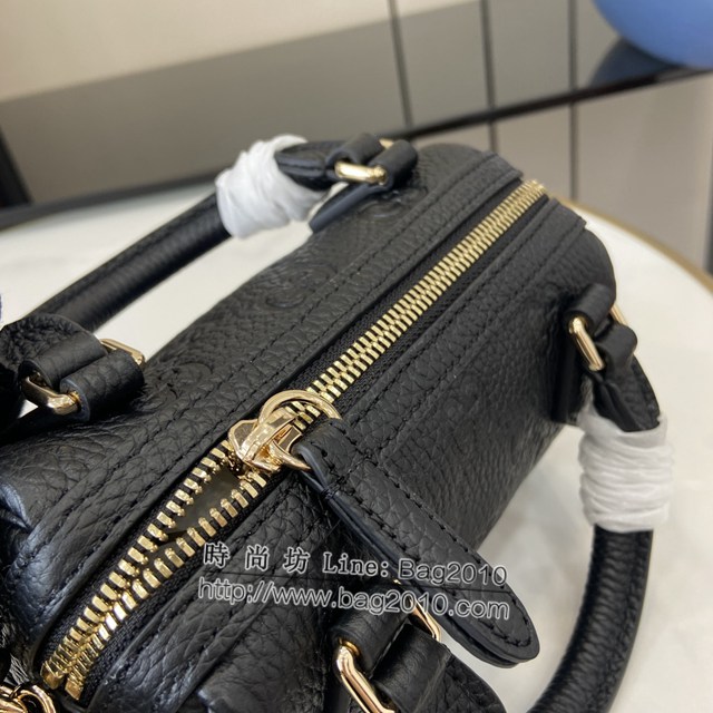 Gucci專櫃古馳最新款Emblem系列超迷你手提包 jh1984型號：815256